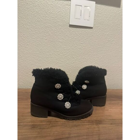Annie Black Girl Heel Booties with Cute Button/Crystal with Faux Fur Size 11 - Picture 6 of 10